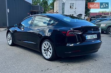 Седан Tesla Model 3 2021 в Києві