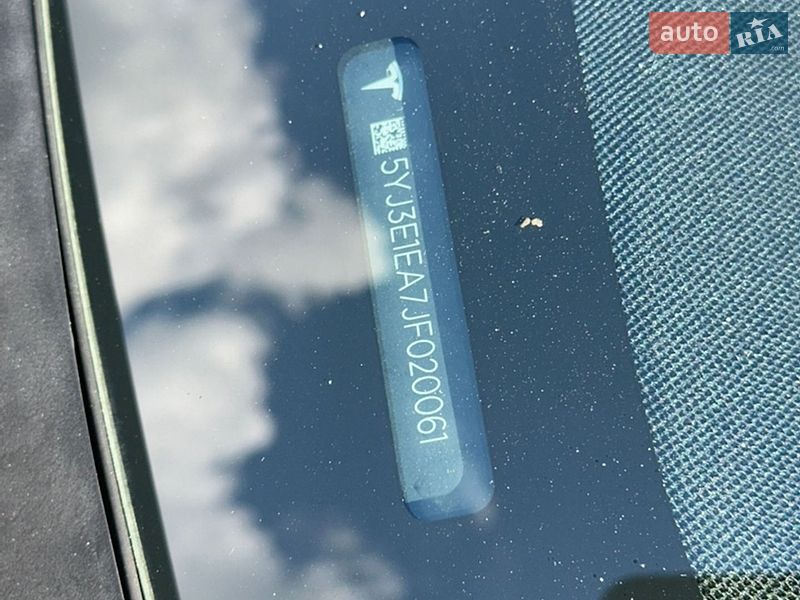 Седан Tesla Model 3 2018 в Борисполе