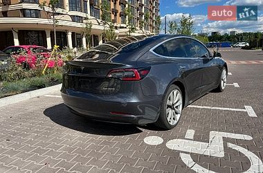 Седан Tesla Model 3 2019 в Києві