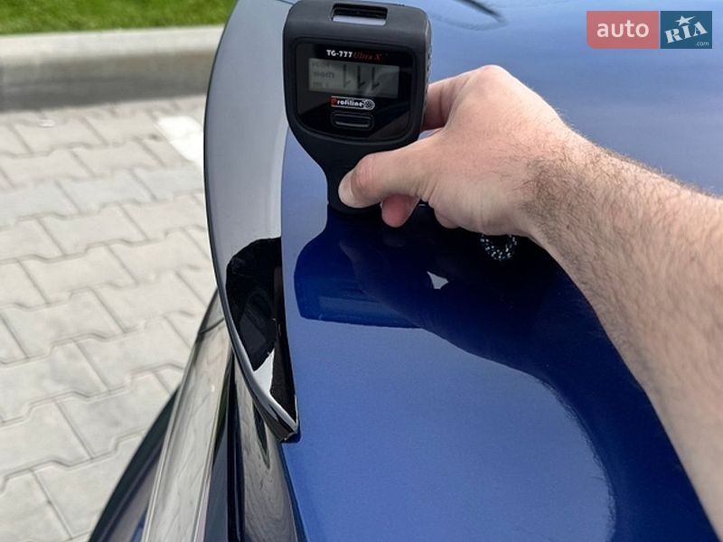 Седан Tesla Model 3 2022 в Виннице