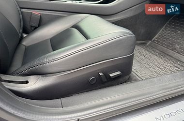 Седан Tesla Model 3 2019 в Харкові
