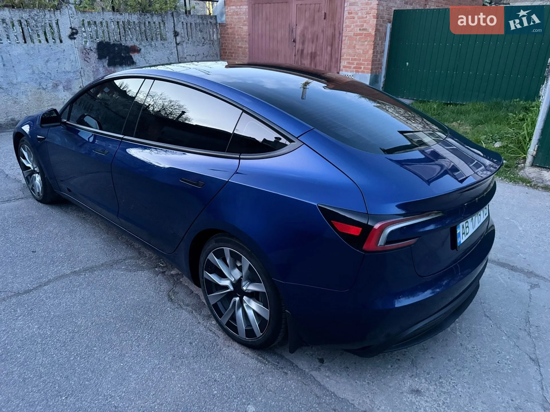 2024 Tesla Model 3 - мініатюра 9