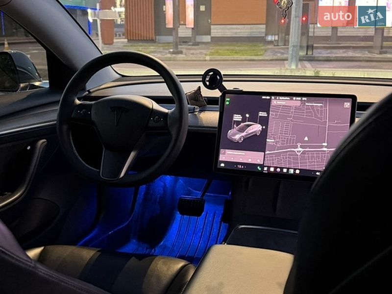 Седан Tesla Model 3 2018 в Борисполе