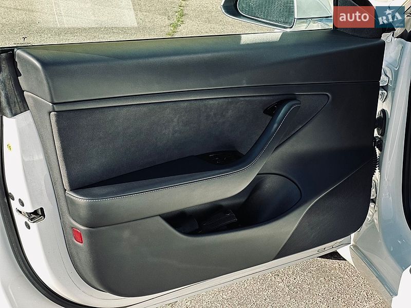 Седан Tesla Model 3 2020 в Кропивницком фото 30 Седан Tesla Model 3 2020 в Кропивницком