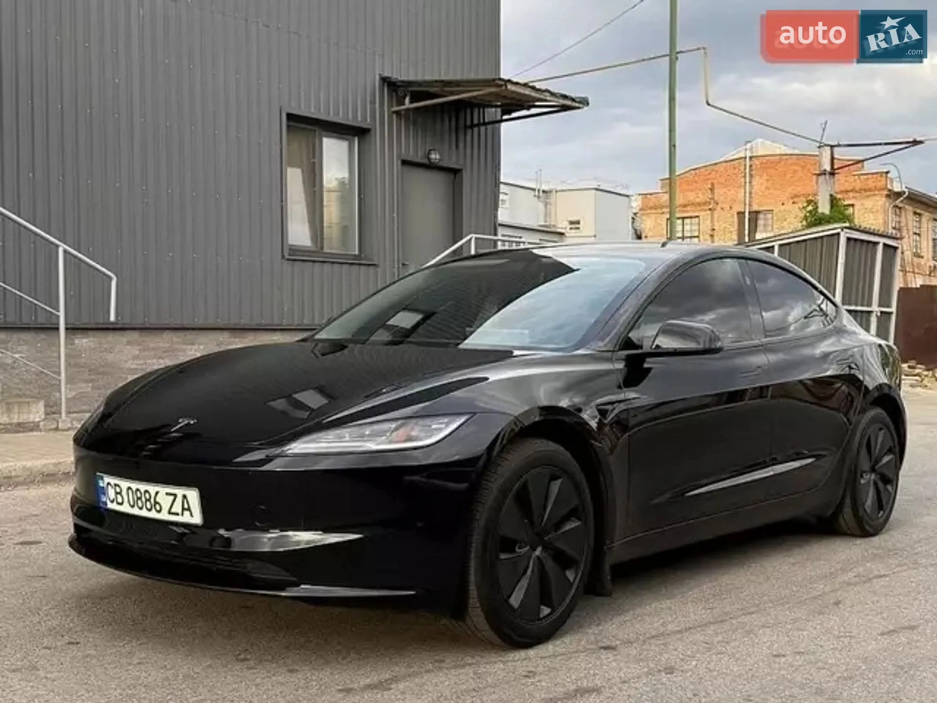2024 Tesla Model 3 - мініатюра 3