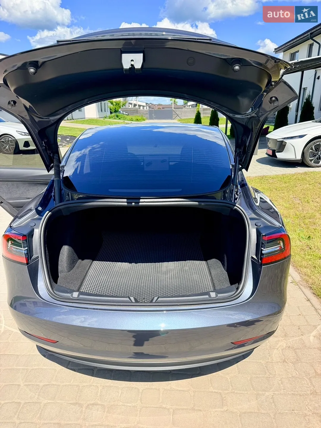 2023 Tesla Model 3 - мініатюра 5