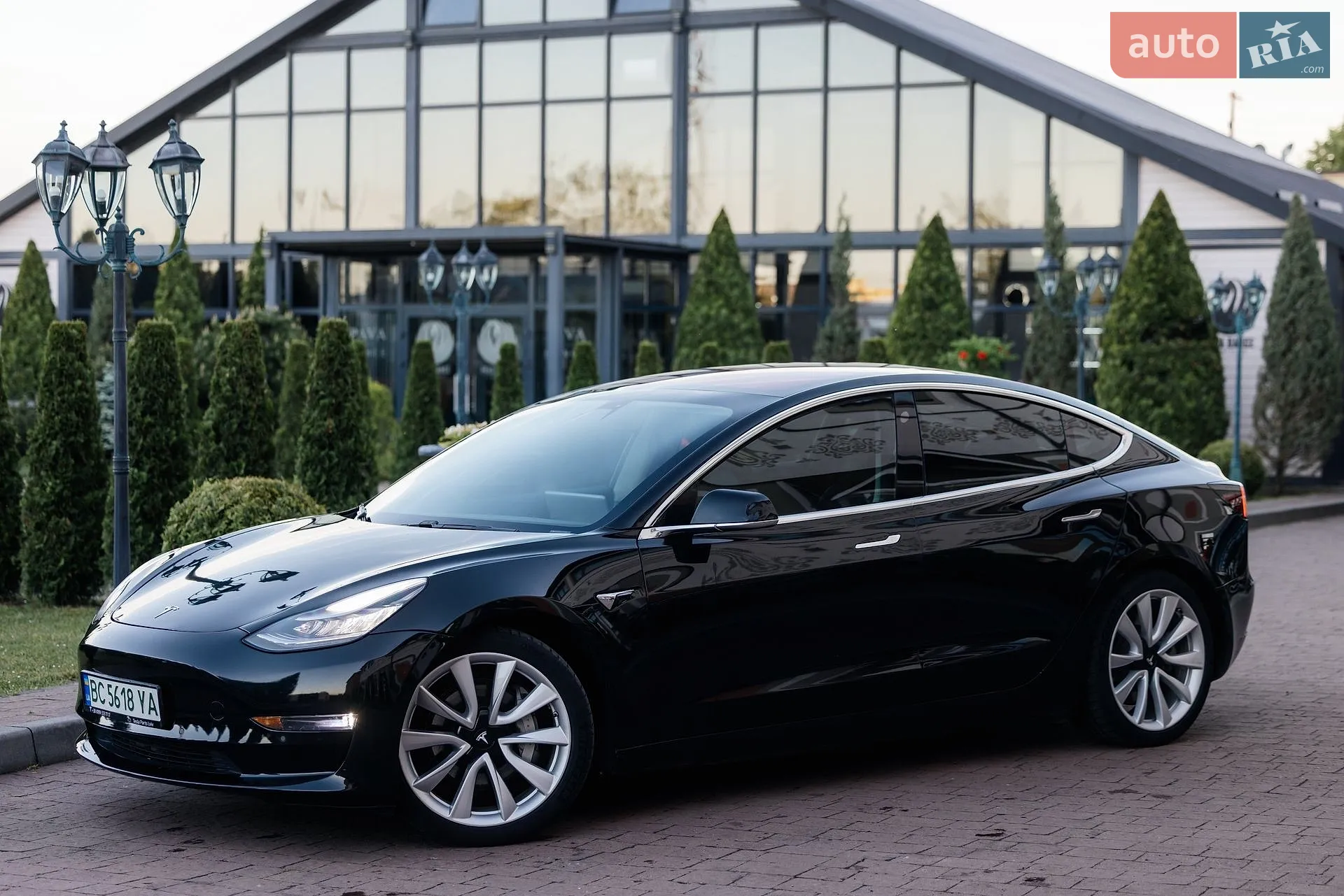 2018 Tesla Model 3 - мініатюра 4