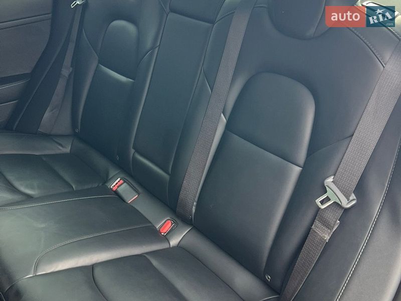 Седан Tesla Model 3 2022 в Хмельницькому