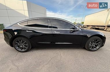 Седан Tesla Model 3 2018 в Кременчуге