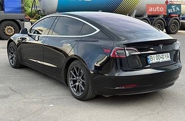 Седан Tesla Model 3 2018 в Кременчуге
