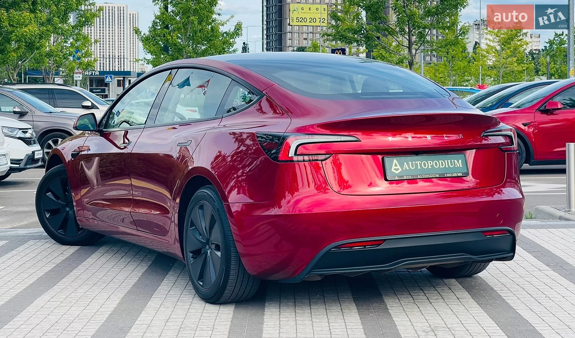 2024 Tesla Model 3 - мініатюра 8