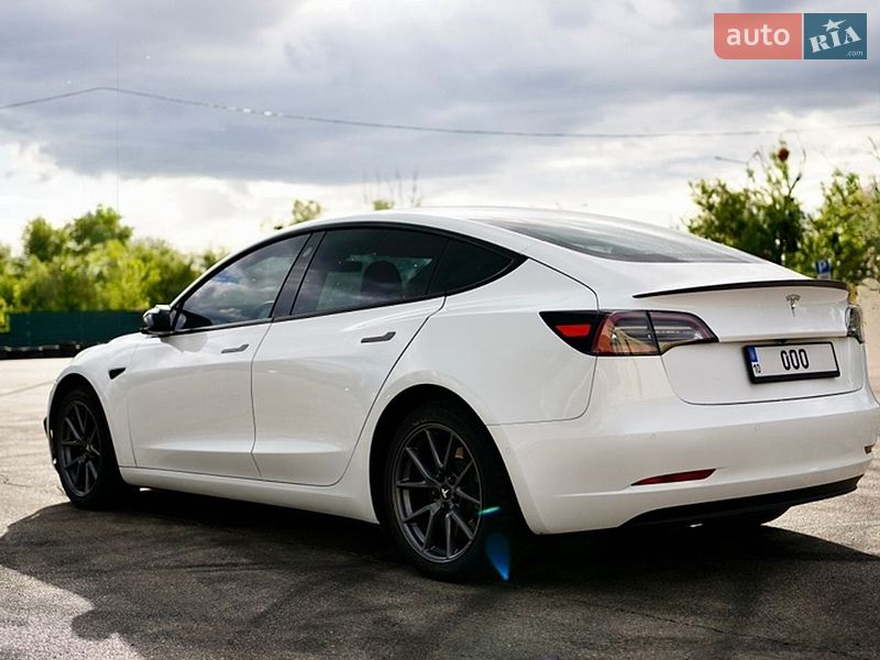 Седан Tesla Model 3 2022 в Києві фото 6 Седан Tesla Model 3 2022 в Києві