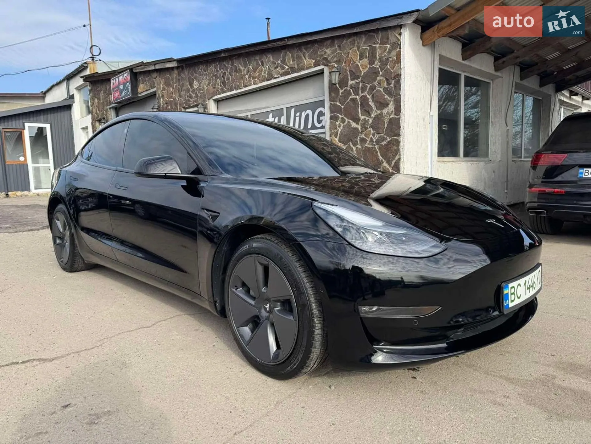 2022 Tesla Model 3 - фото 1