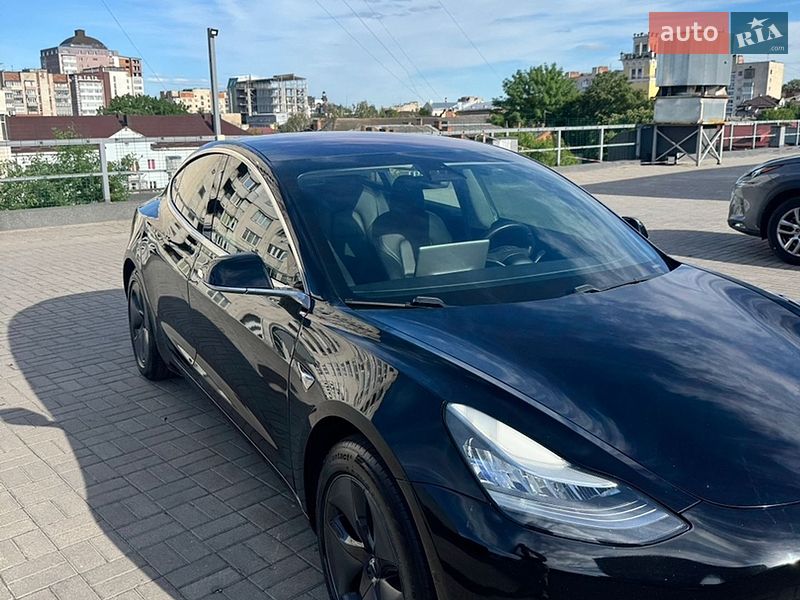 Седан Tesla Model 3 2019 в Хмельницькому фото 3 Седан Tesla Model 3 2019 в Хмельницькому