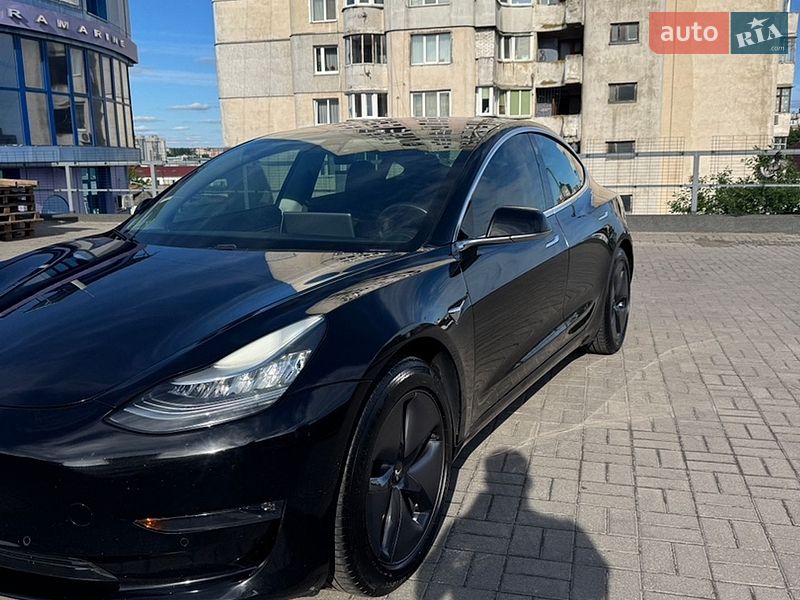 Седан Tesla Model 3 2019 в Хмельницькому фото 2 Седан Tesla Model 3 2019 в Хмельницькому