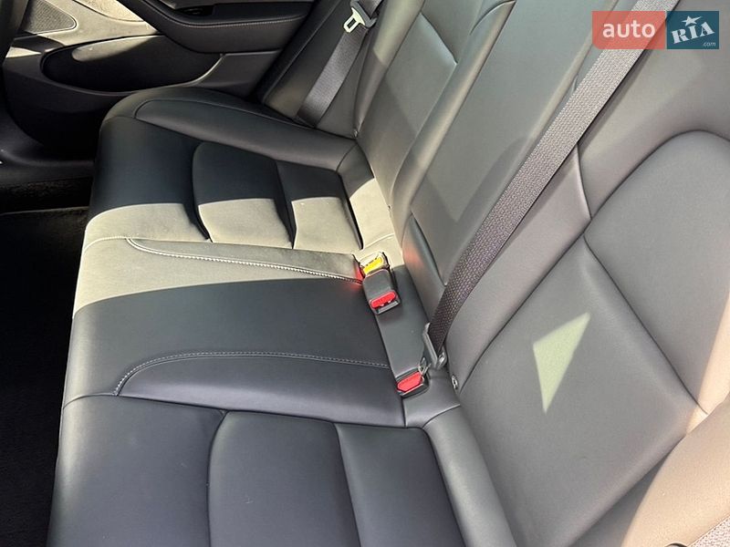 Седан Tesla Model 3 2019 в Хмельницькому фото 9 Седан Tesla Model 3 2019 в Хмельницькому