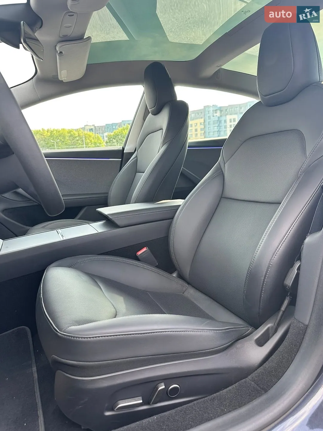 2024 Tesla Model 3 - мініатюра 13
