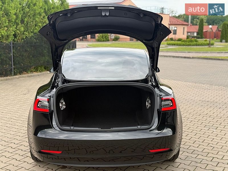 Седан Tesla Model 3 2021 в Стрые фото 44 Седан Tesla Model 3 2021 в Стрые