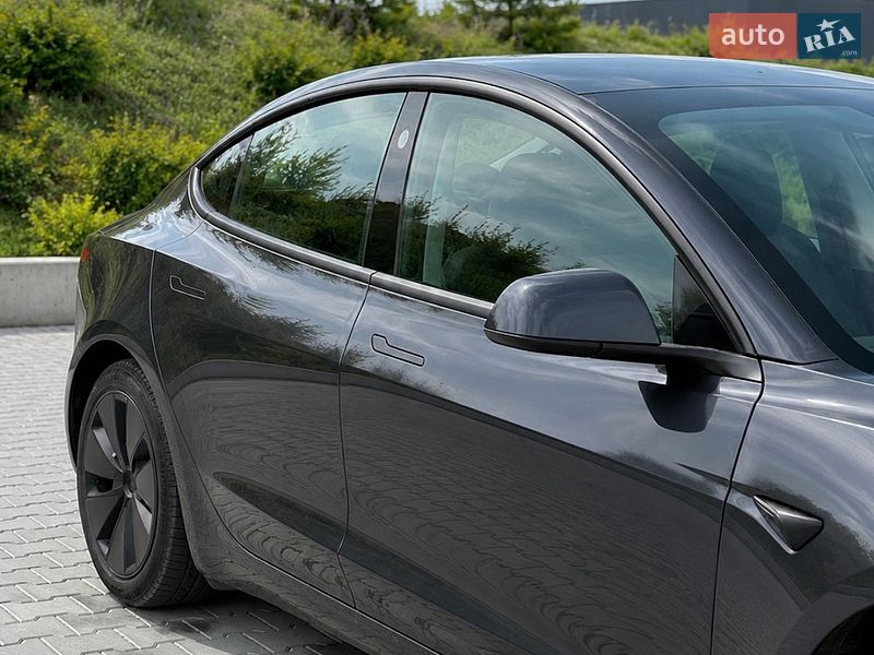 Седан Tesla Model 3 2024 в Львові фото 4 Седан Tesla Model 3 2024 в Львові