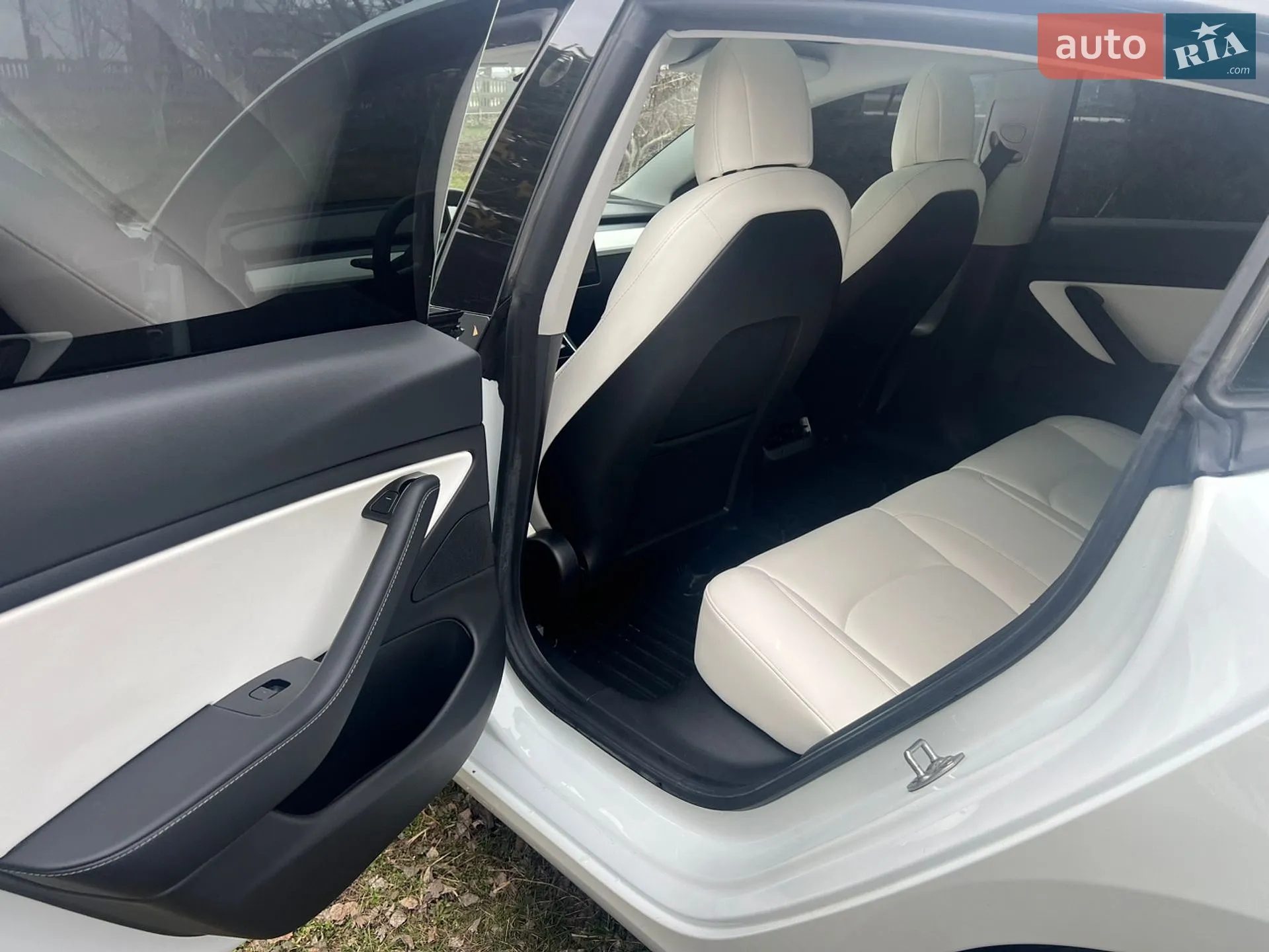 2020 Tesla Model 3 - мініатюра 17