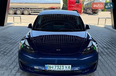 Седан Tesla Model 3 2021 в Одессе