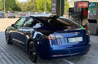 Седан Tesla Model 3 2021 в Одессе