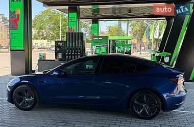 Седан Tesla Model 3 2021 в Одессе