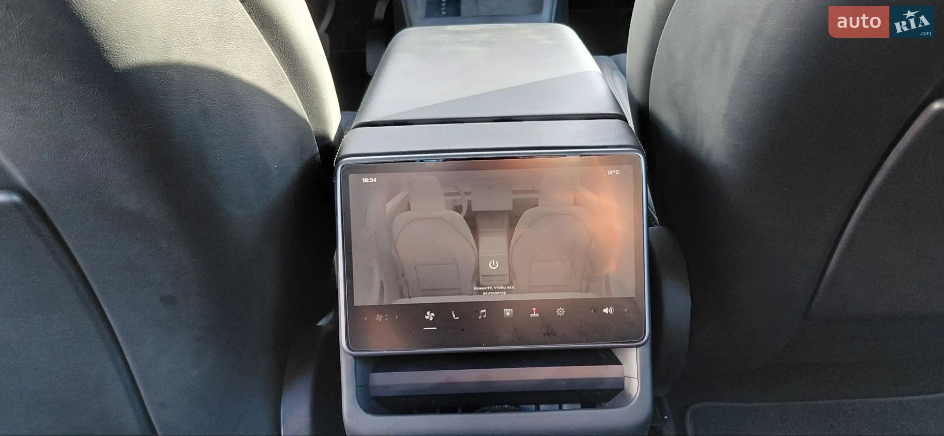 2025 Tesla Model 3 - мініатюра 29
