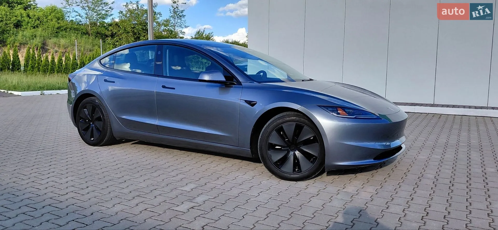 2025 Tesla Model 3 - мініатюра 38