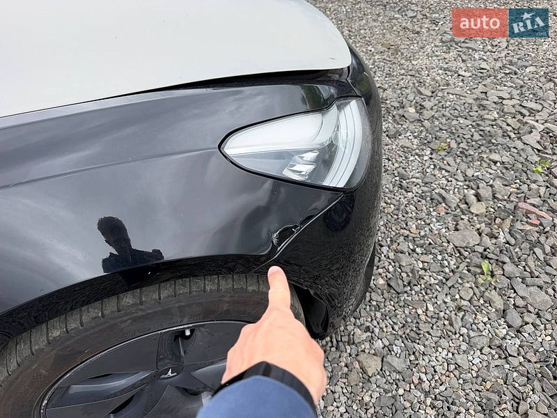 Седан Tesla Model 3 2019 в Луцьку