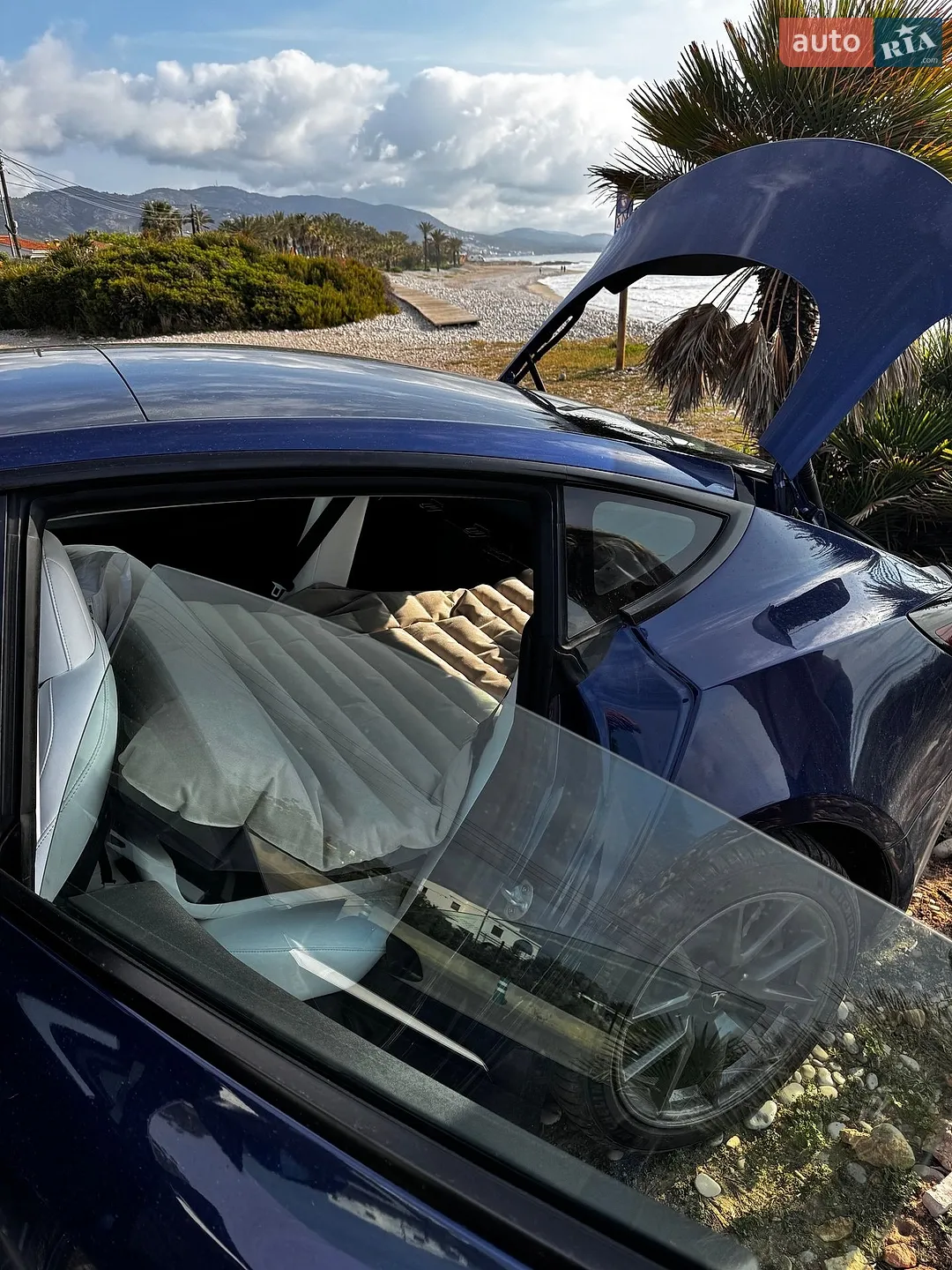2022 Tesla Model 3 - мініатюра 12
