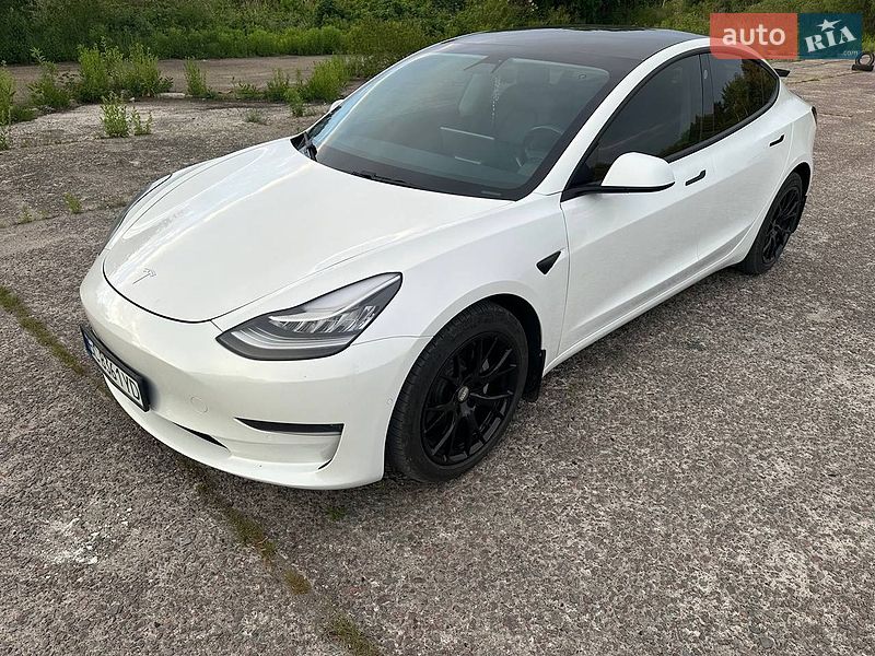Седан Tesla Model 3 2019 в Львове фото 7 Седан Tesla Model 3 2019 в Львове