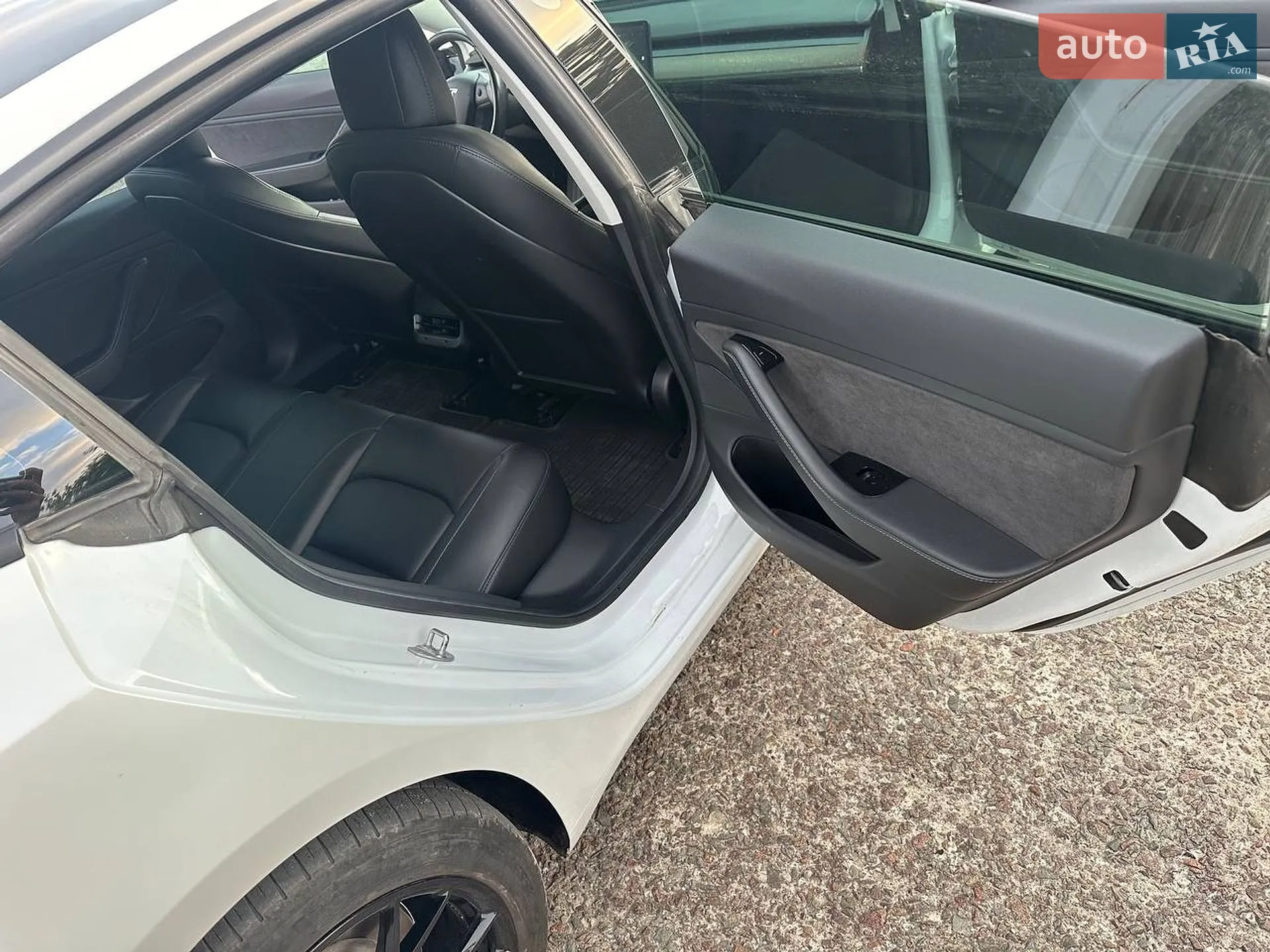 2019 Tesla Model 3 - мініатюра 10
