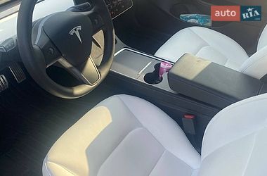 Седан Tesla Model 3 2022 в Кривому Розі