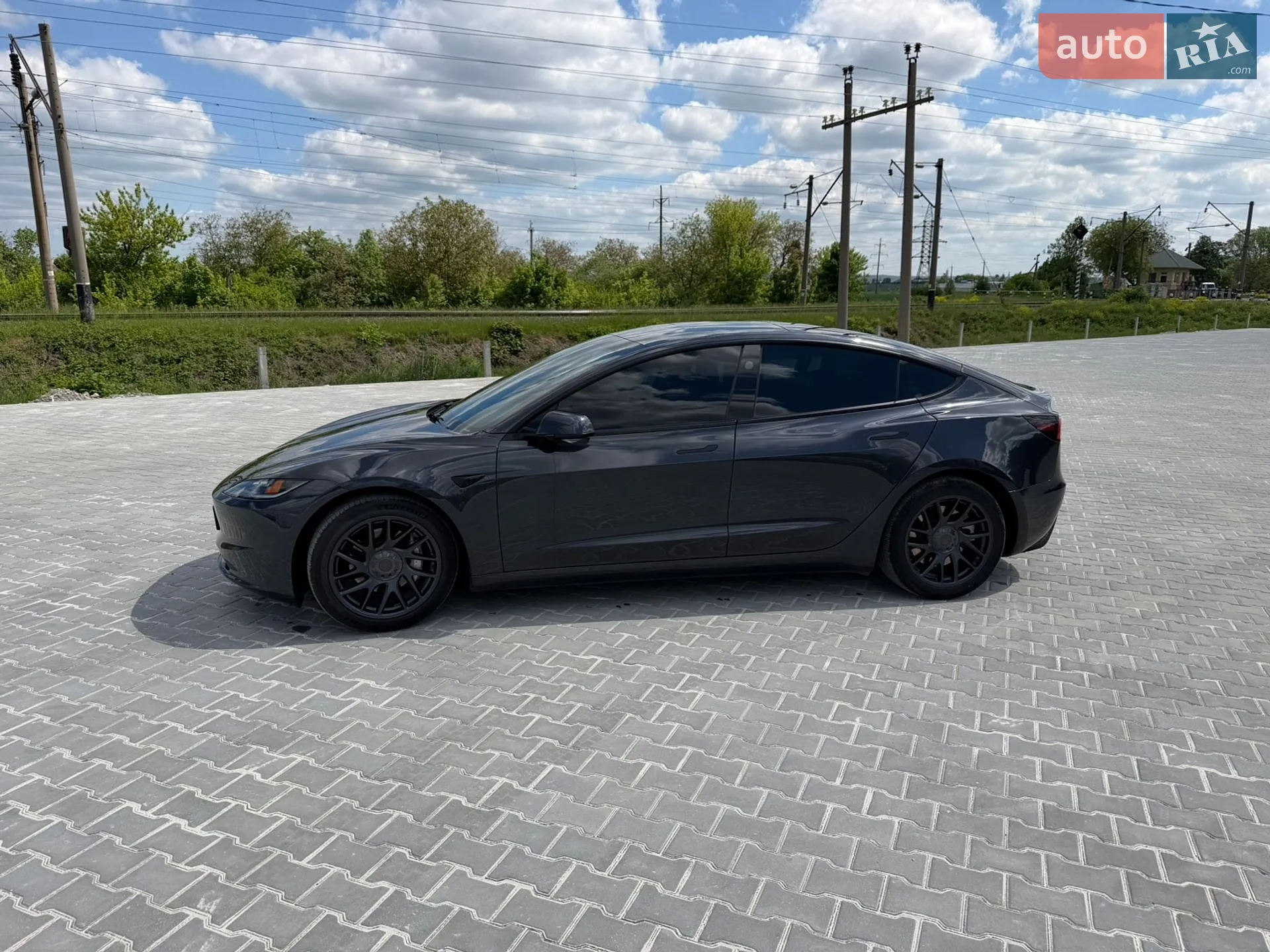 2024 Tesla Model 3 - мініатюра 10