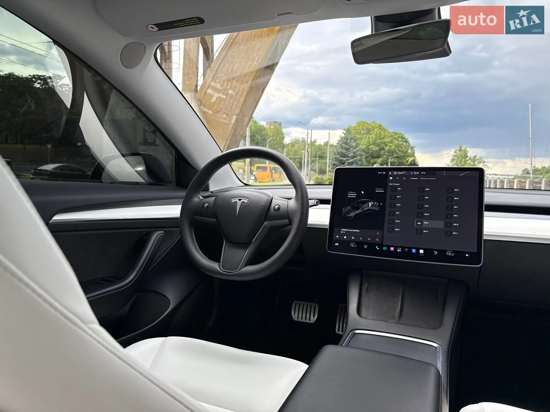 2021 Tesla Model 3 - мініатюра 15