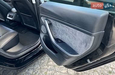 Седан Tesla Model 3 2022 в Хмельницком