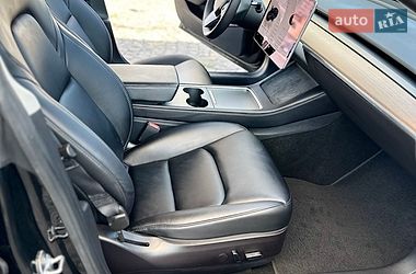 Седан Tesla Model 3 2022 в Хмельницком