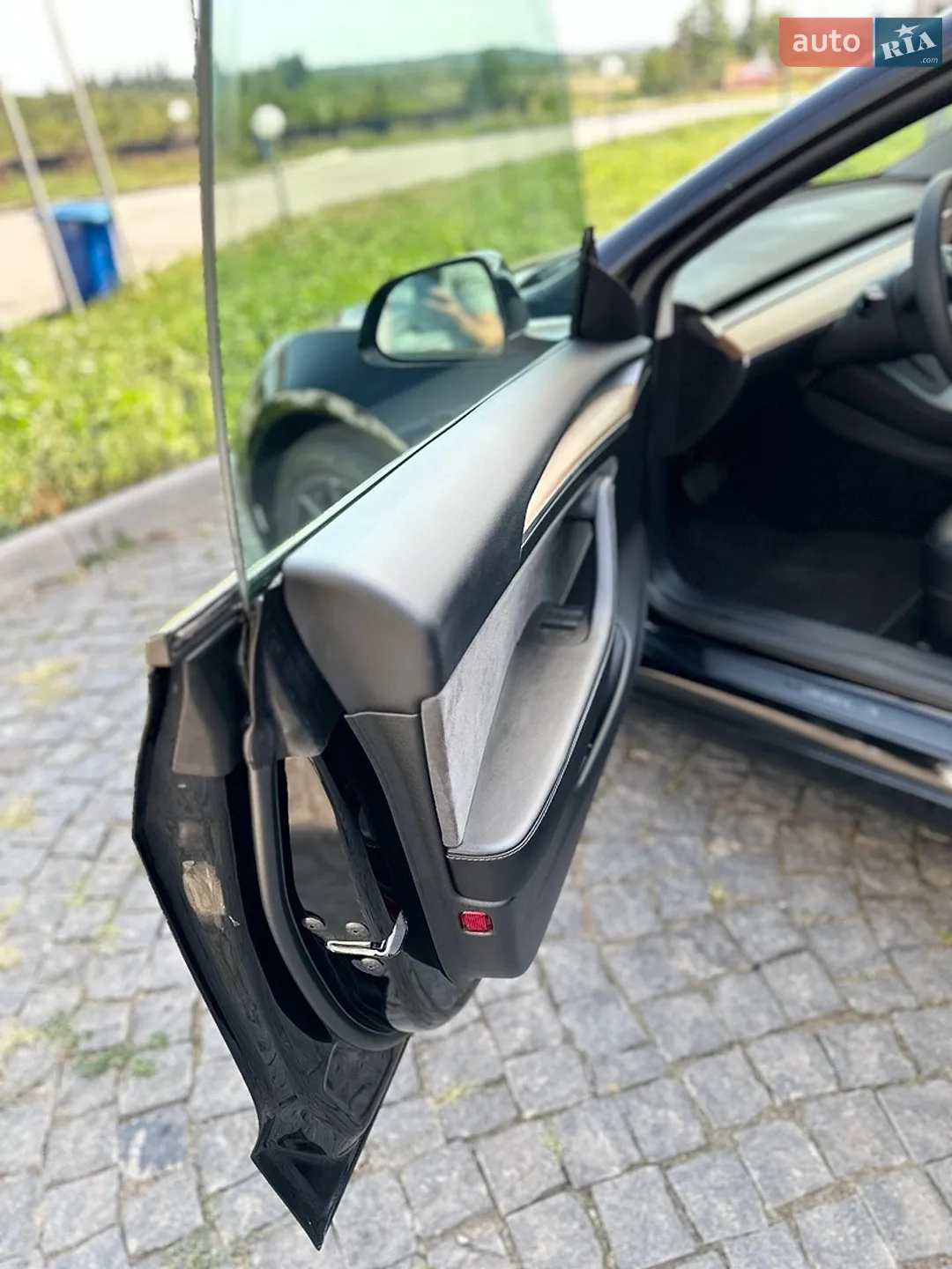 2022 Tesla Model 3 - мініатюра 16