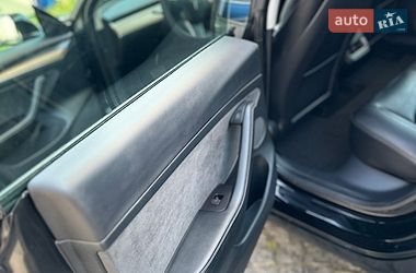 Седан Tesla Model 3 2022 в Хмельницком