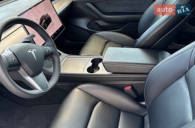 Седан Tesla Model 3 2022 в Хмельницком