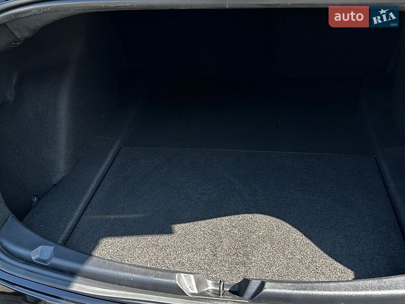 Седан Tesla Model 3 2022 в Хмельницком