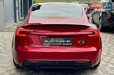 Седан Tesla Model 3 2024 в Киеве