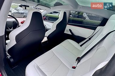 Седан Tesla Model 3 2024 в Киеве