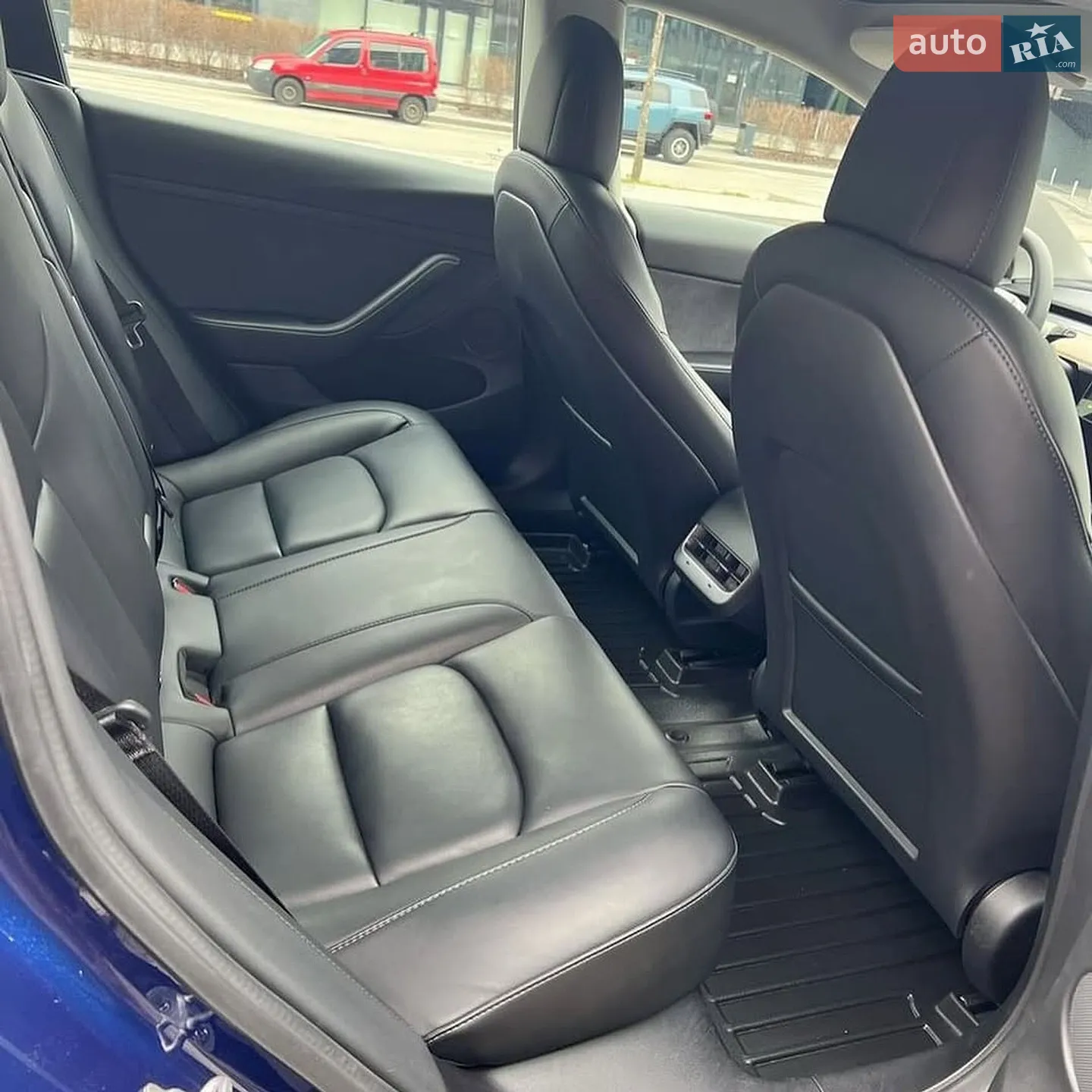 2022 Tesla Model 3 - мініатюра 4