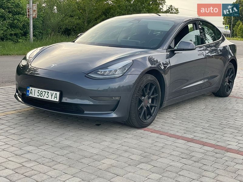 Седан Tesla Model 3 2022 в Хмельницькому фото 19 Седан Tesla Model 3 2022 в Хмельницькому