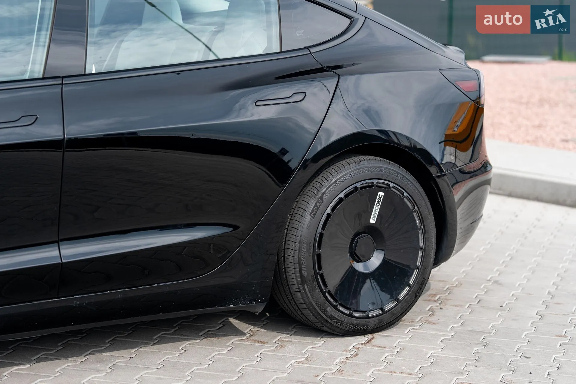 2018 Tesla Model 3 - мініатюра 15