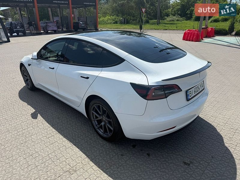 Седан Tesla Model 3 2021 в Полтаві фото 11 Седан Tesla Model 3 2021 в Полтаві