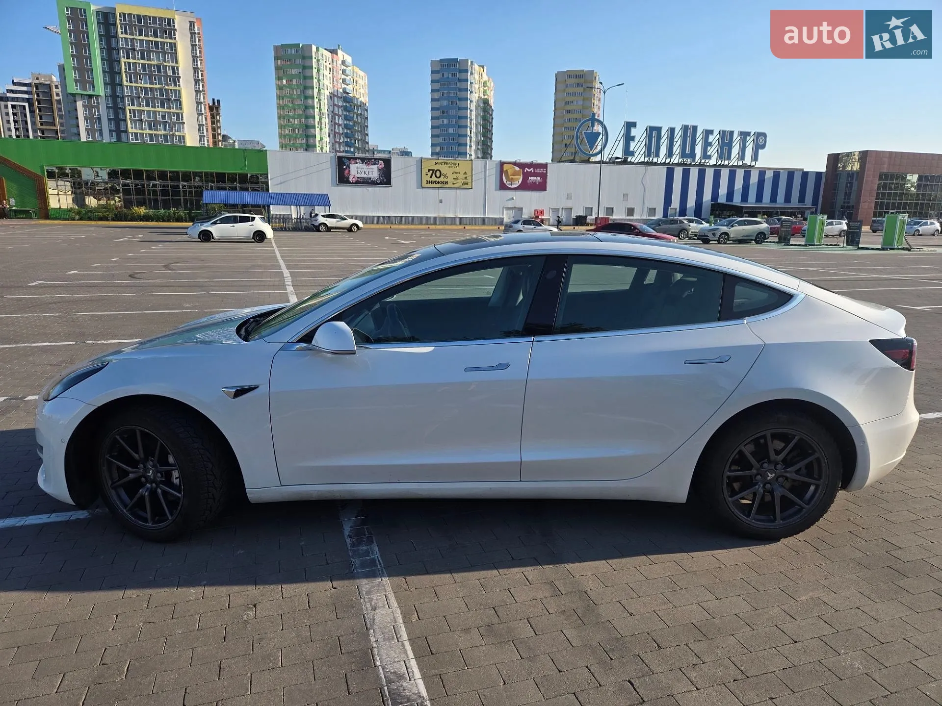2019 Tesla Model 3 - мініатюра 4