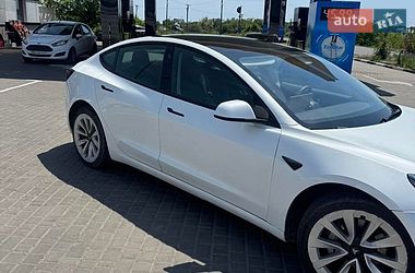 Седан Tesla Model 3 2023 в Одесі